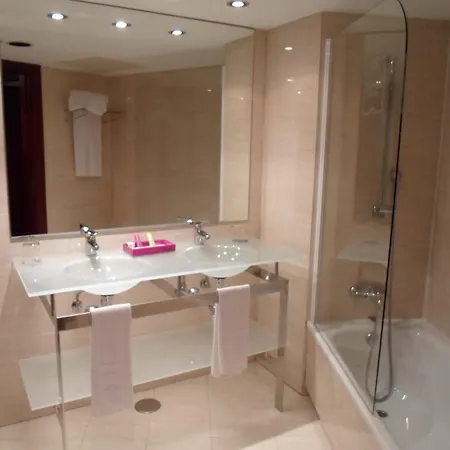 Hotel Zenit 4*
