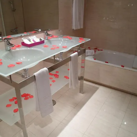 Hotel Zenit 4*