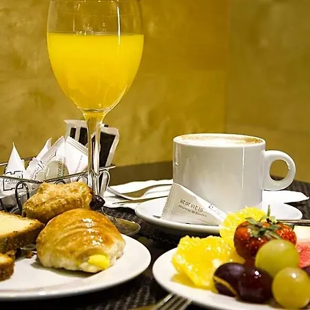 Otel Zenit