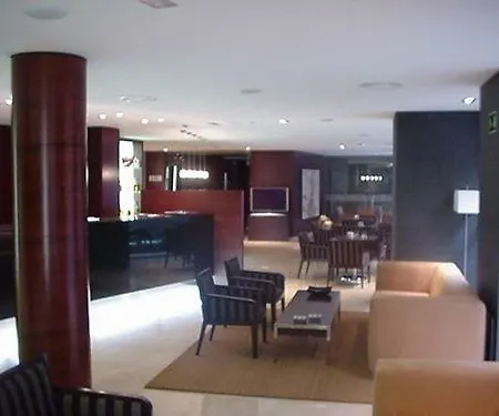 Hotell Zenit Lleida